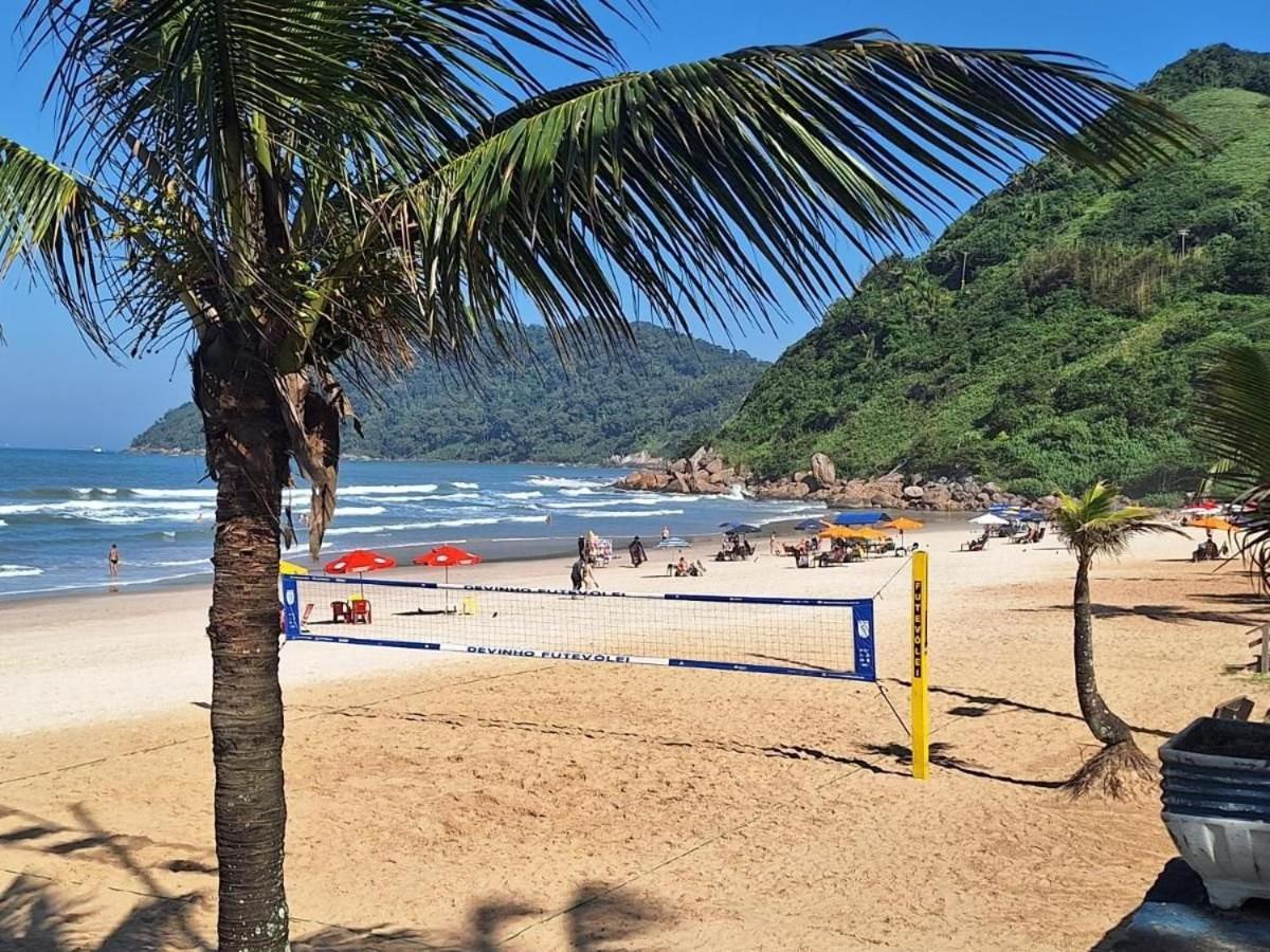 Pe Na Areia: Beachfront With Ac And Parking Apartment